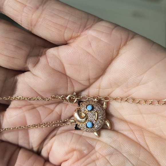 Rose-Gold Pokemon Charizard necklace - Picture 5 of 5